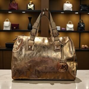 Michael Kors Grayson Metallic Rose
Gold Medium Satchel